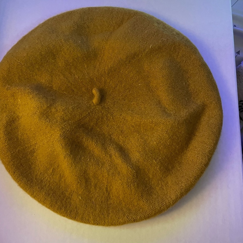 Women’s  Lime Beret Fashion Painters Hat- Mustard Color-New